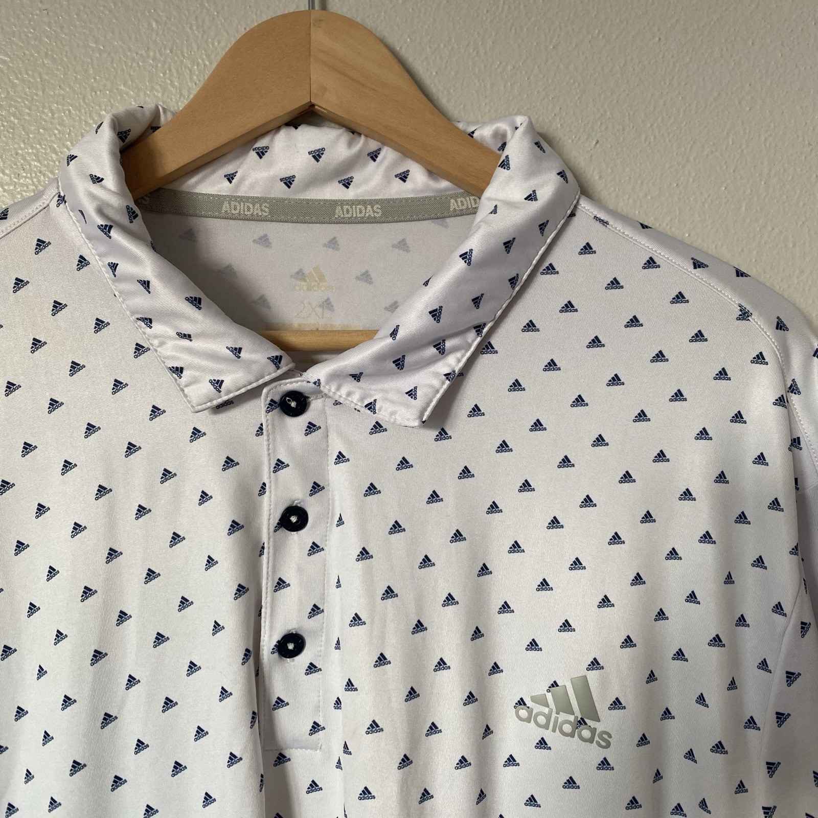 Adidas Golf Shirt Polo Performance All-Over Print Logo White Navy Blue Men’s 2XL thumbnail 3