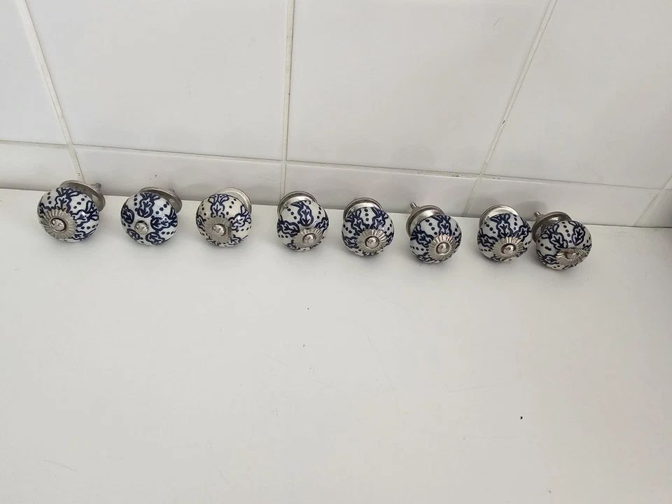 Collection Vintage Porcelain  Door Knobs  - Image 2 of 4