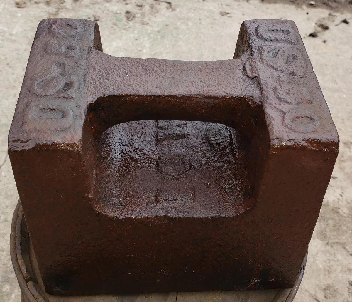 Cast iron sale weight