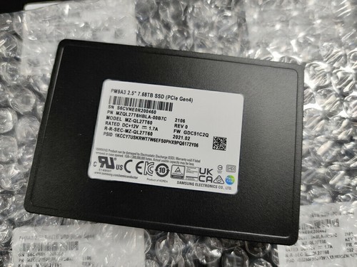 7.68TB SSD PM9A3 compatible Samsung U2 NVME MZ-QL27T60 PCIE MZQL27T6HBLA-00BAL - Picture 1 of 1