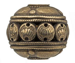A-Meiji-Edo-Era-Japanese-Silvered-Ojime-Chrysanthemum-Bead