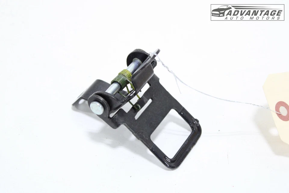 2006-2023 DODGE ЗАРЯДНОЕ УСТРОЙСТВО ЗАДНЯЯ ПРАВАЯ СТОРОНА 2-Й РЯД СИДЕНЬЕ ЗАДНЯЯ ЗАЩЕЛКА ЗАМОК УДАРНИК OEM - Изображение 4 из 4