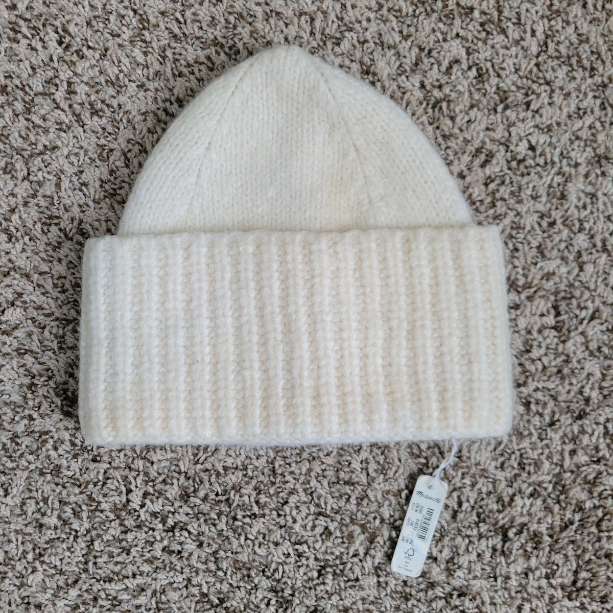 $68 NWT Madewell White Wool Cashmere Chunky Cable Ribbed Knit Beanie Hat Plush Cashmere Chunky-Knit Beanie in Scarves & Hats | Vince main image 3