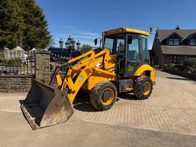 JCB 2CX Streetmaster Backhoe Loader - Image 1 of 4