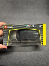 Land Rover Defender 110 2022 Light Met Green 1:24 Scale Diecast burago