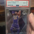 LEBRON JAMES ~~~ PSA 10 GEM MINT ~~~ 2019 panini mosaic base card #8