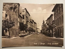 Porto San Giorgio (Ascoli Piceno - Fermo). Corso Garibaldi.
