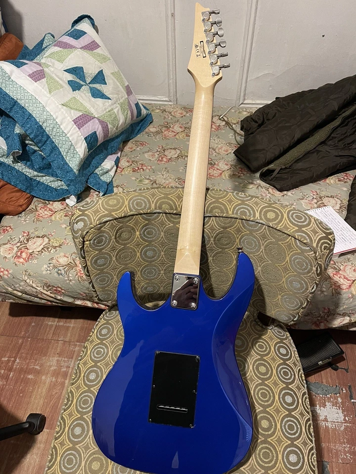 Ibanez GIO GSI5090492 Electric Guitar Right Handed Blue - Image 2 of 2