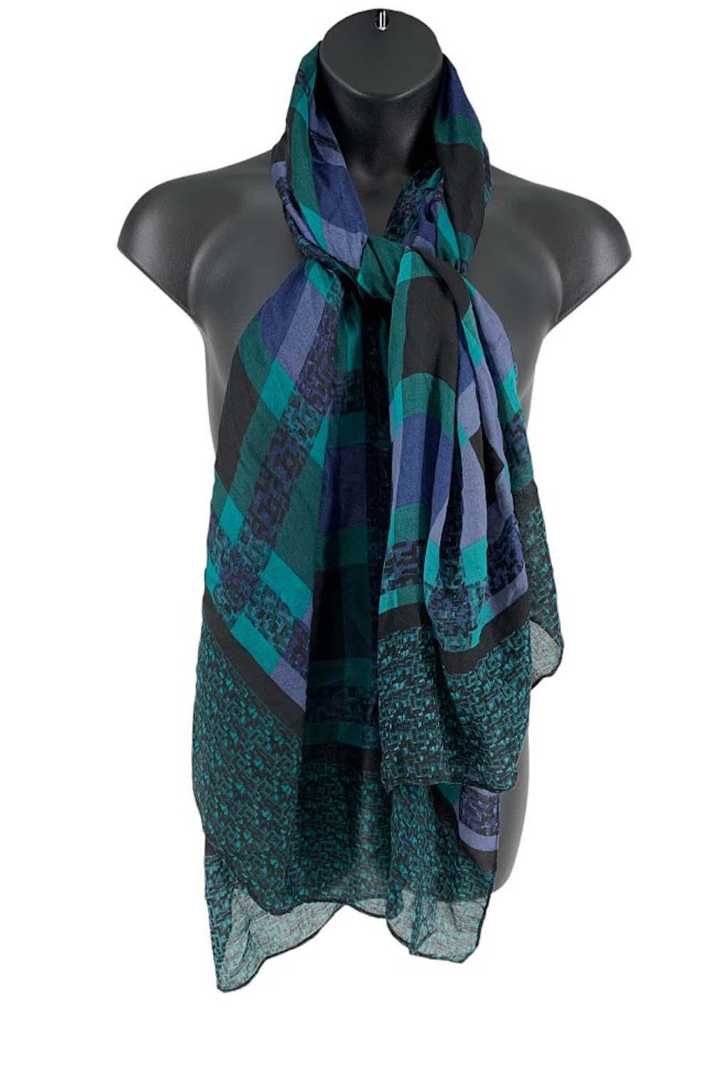 Тканый продолговатый шарф с принтом Susan Graver Border в зеленую клетку