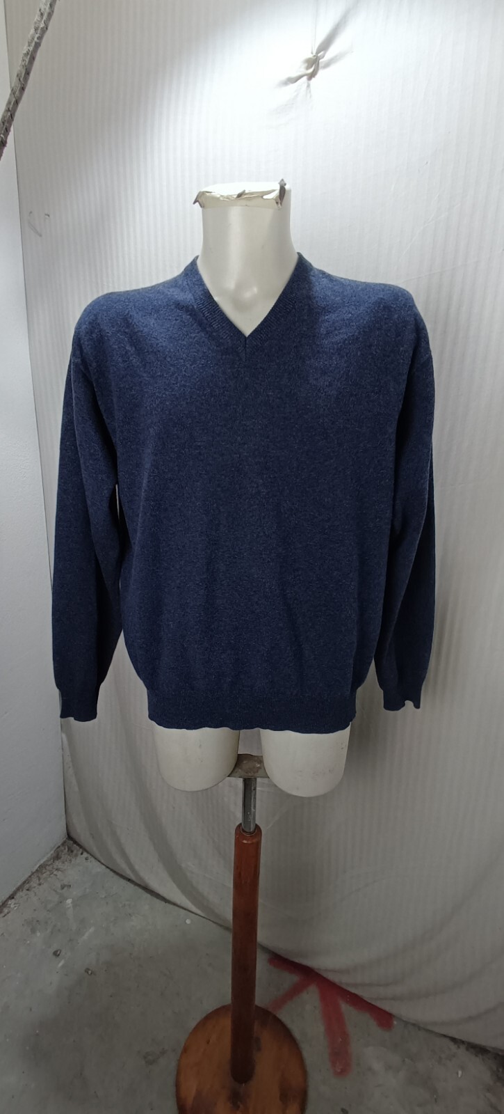 Articolo E617 maglione uomo Yves Saint Laurent blu taglia L ascelle 62cm spal