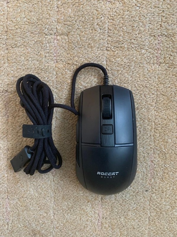 ROCCAT BURST PRO GAMING WIRED MOUSE ROC-11-745- P/N : GM1745-00A01
