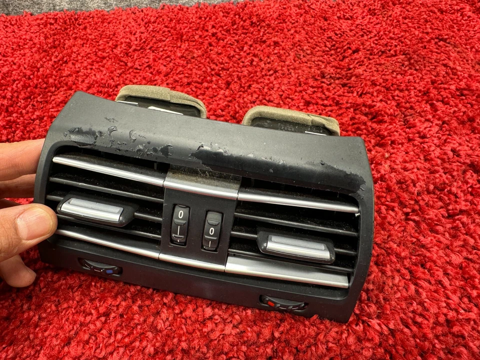 Ventilador de ventilación de calor de refrigeración por aire central trasero BMW 2009-2015 F01 F02 F04 OEM 104 k Foto 4 de 4