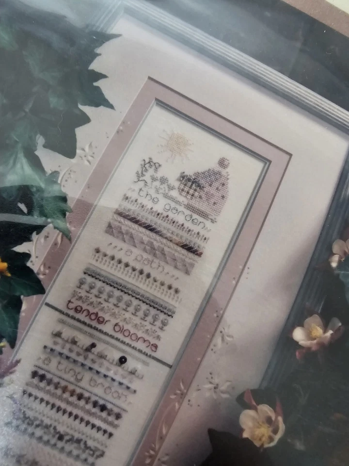 Rare Shepherd’s Bush ROMA'S GARDEN Cross Stitch Pattern Kit Sampler Vtg 241d - Image 4 of 4