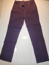 Gloria Vanderbilt Missy Corduroy Pants Size 10Maroon