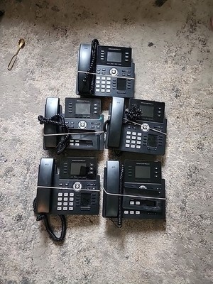 Lot of 5 Grandstream GRP2614  phones