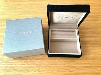 MIKIMOTO Jewelry Case Accessory Storage Box Tokyo Ginza elegant Ring Case E996