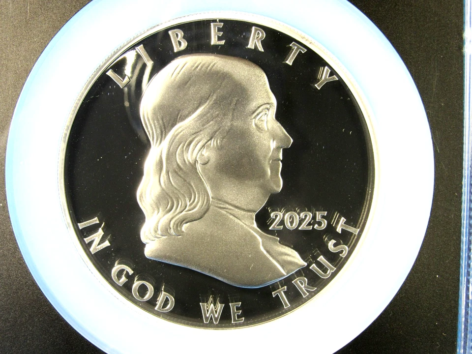 2025 5-Ounce, Silver Bejamin Franklin Medal NGC Pf 70 UCam Tomaska Signature - Image 4 of 4