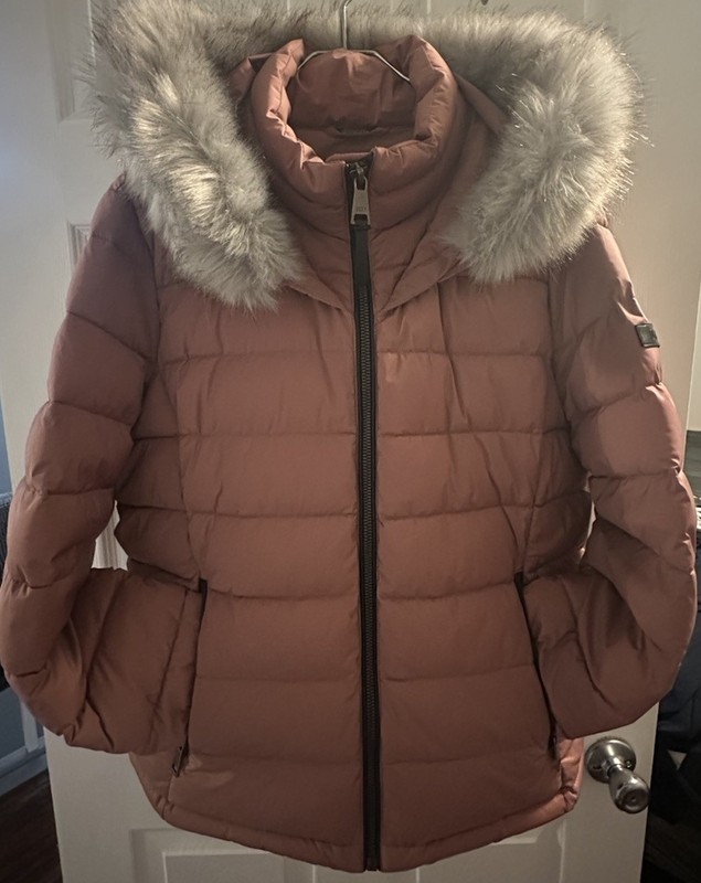DKNY Women's Rose Pink Coat XXL With Hood & 2 Pockets ~ Zip Up ~ Cute