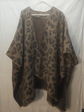 Women's Shawl Wrap Poncho Ruana Cape Open Front Sweater Cardigan Fall No Tags