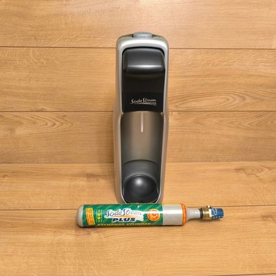 Soda Stream Jet Drinksmaker und Soda Stream Plus Vollzylinder Vintage