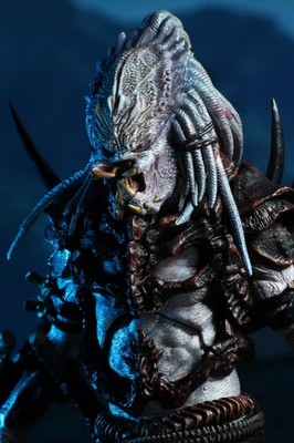 SF・ファンタジー・ホラー NECA PREDATOR 100th Anniversary Edition Predator: Ultimate Alpha Predator 100th Ed. Action Figure (w