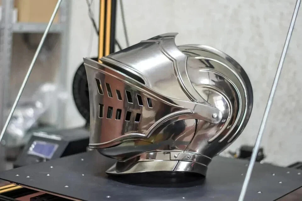 Casco METALIZADO Hecho a Mano de Dark Souls Cosplay Foto 4 de 4