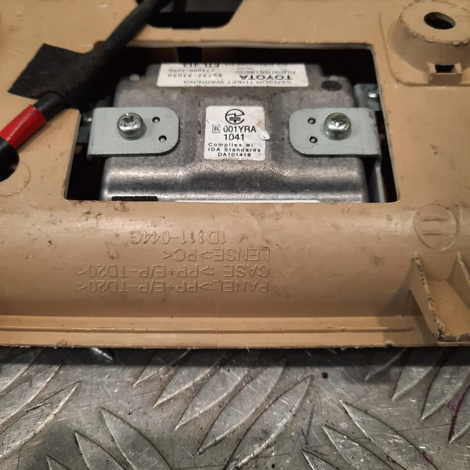 Luz de techo interior delantera Lexus IS250 2007 89732-53050 Foto 4 de 4