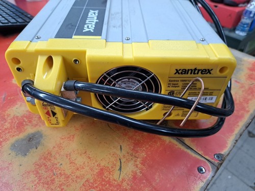 Xantrex Prosine 1000i/12 Inverter 12v 230v 50 Hz 1000W Free Shipping!! - Picture 6 of 7