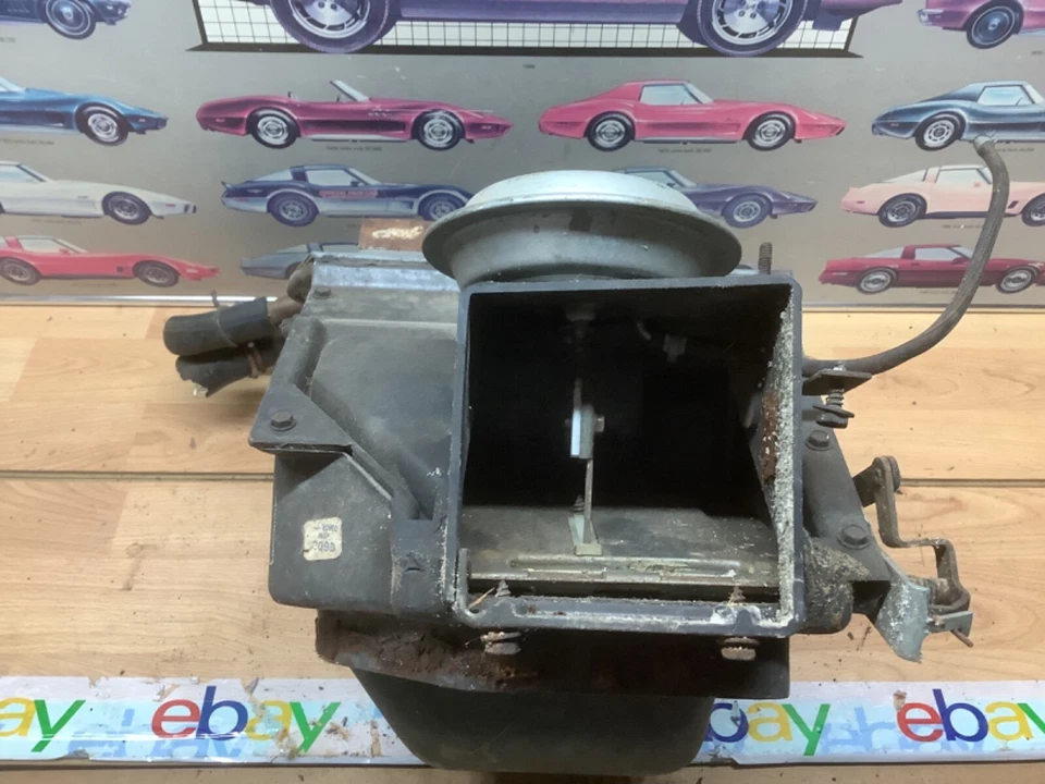 Caja evaporadora aire acondicionado CORVETTE 80-82 aire acondicionado calor aire acondicionado con núcleo 81 usado Foto 3 de 4