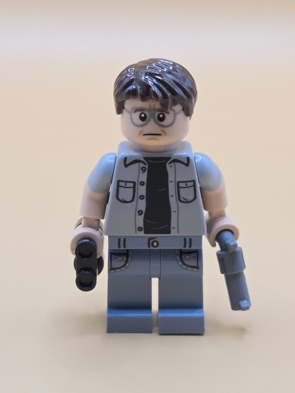 “Chief Martin Brody” Lego Ideas Jaws Minifigure Set 21350 with Binoculars & Gun