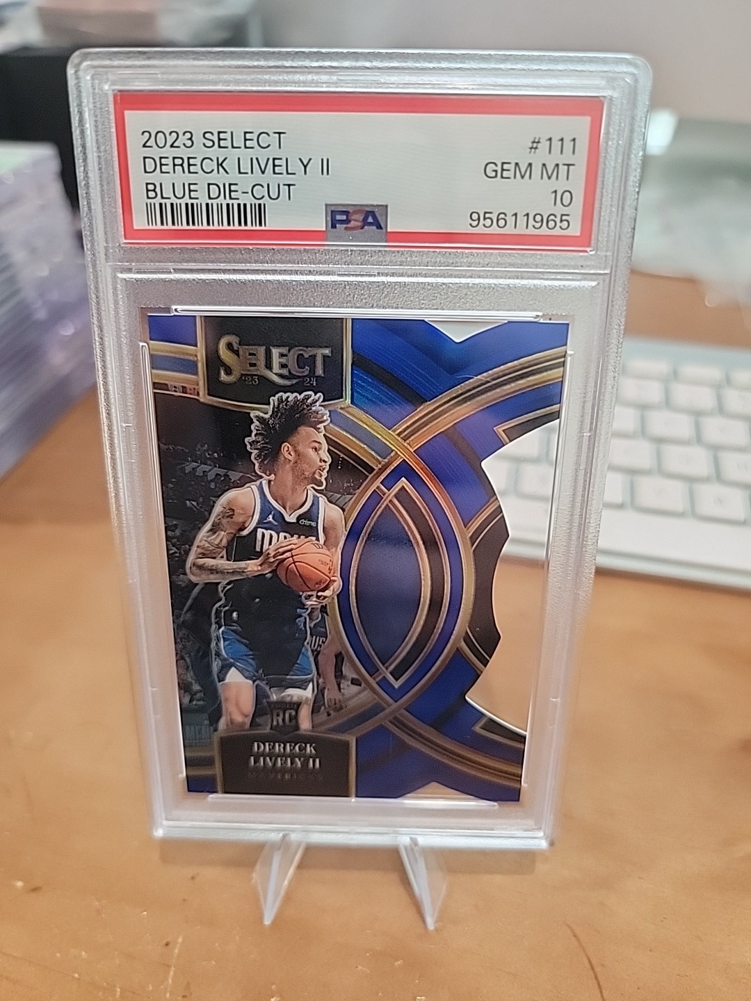 2023-24 Select Dereck Lively II Blue Die-Cut #111 /249 PSA 10
