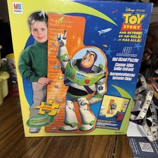 Disney Pixar BUZZ LIGHTYEAR 30 Piece Kid Size...
