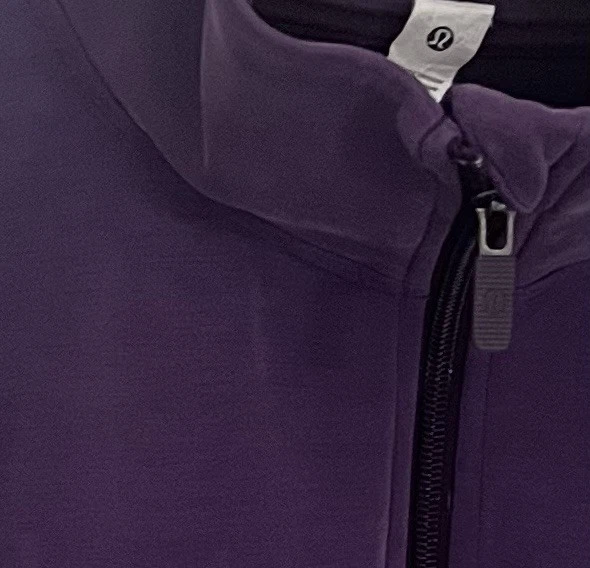 Lululemon 拉丝 Softstreme 1/2 半拉链柔软运动衫夹克紫色 12 码 — 第 2/4 张图片