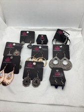 Mixed Lot Of 9 Pairs Of Fun Paparazzi Earrings. 11/14