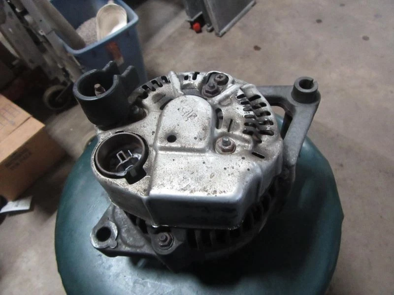 Alternator Fits 93-95 CONCORDE 209801 - Image 2 of 4