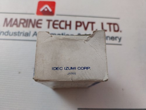 Idec HW-CB02 Emergency Stop Button Switch 600V - Picture 5 of 13