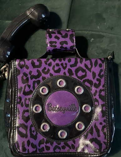 Betseyville Purple Animal Print Call Me Phone Purse Phone Is Prop Betsy Johnson - Picture 7 of 8