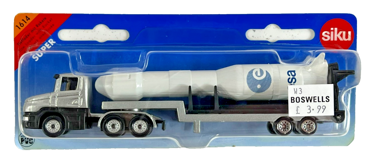Siku 1614 Low Loader Silver with Rocket 1:87 Diecast Truck Lorry - Boxed & New