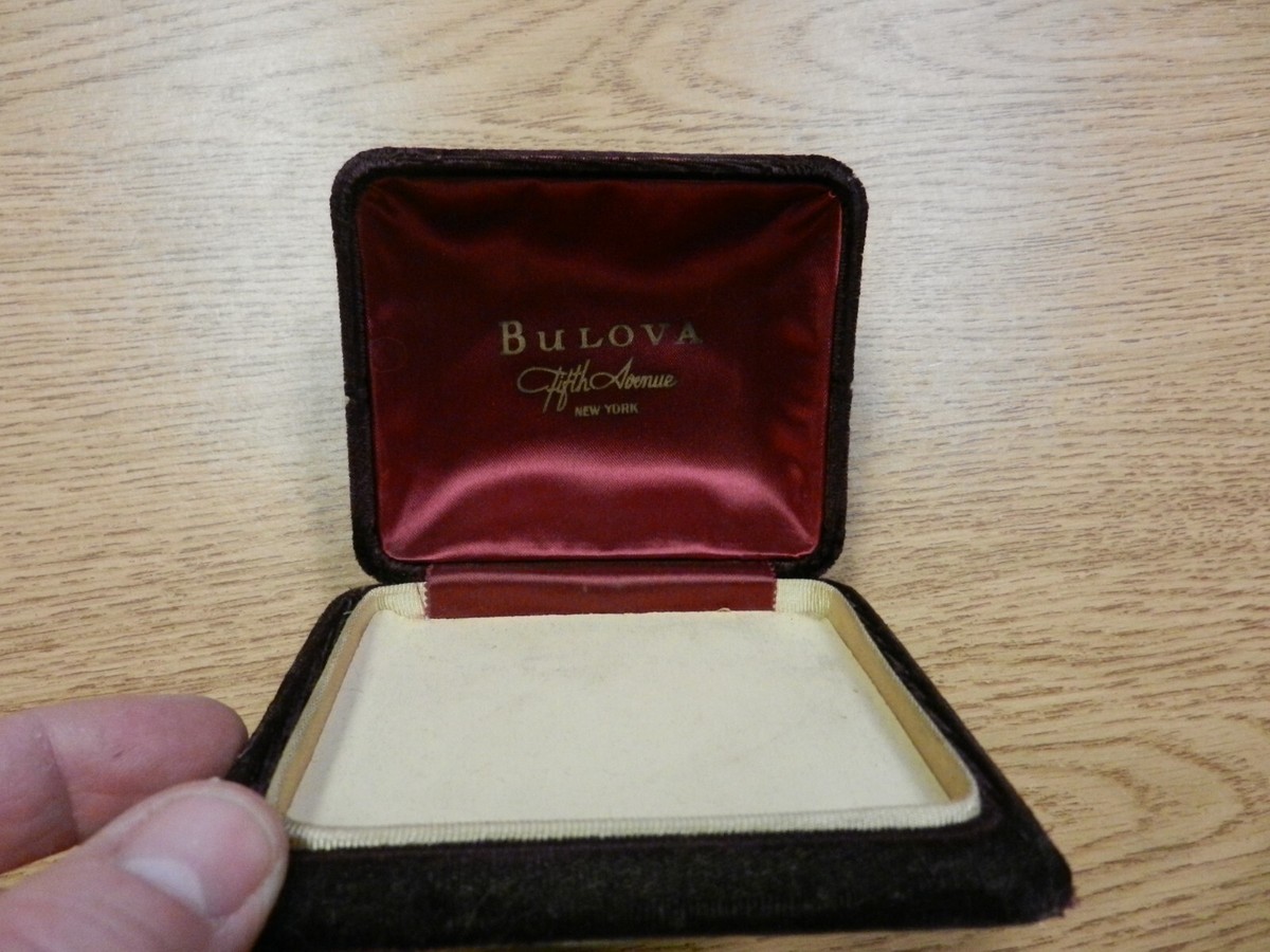 Vintage Bulova Fifth Ave Watch Display Case Velvet Good Used  display picture 3