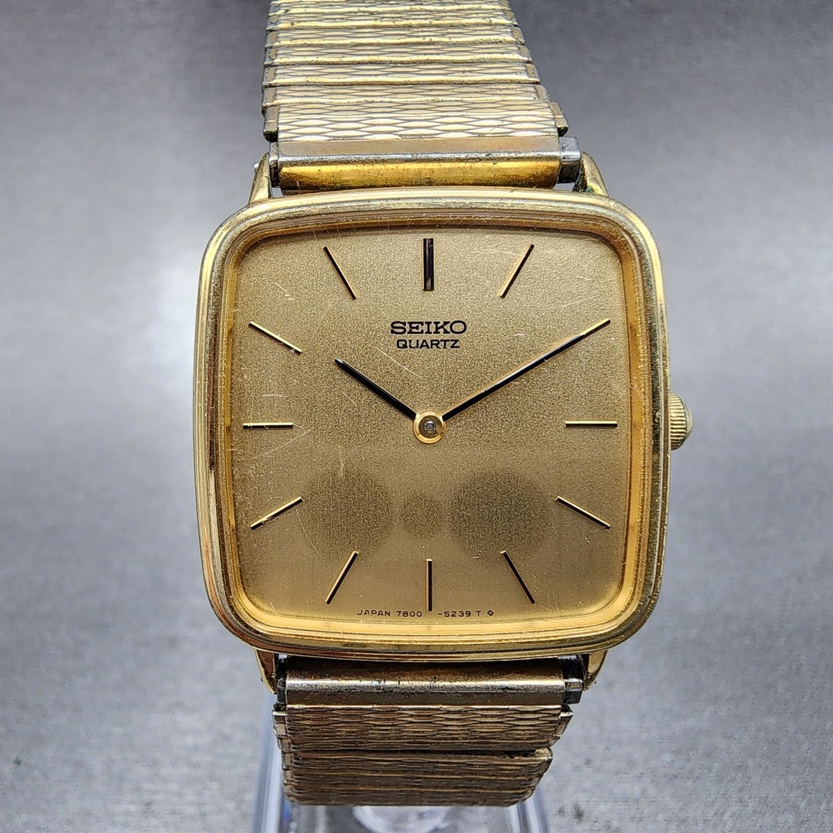 Seiko Watch Men 29mm Champagne Dial Gold Tone Square 7800-5239 New