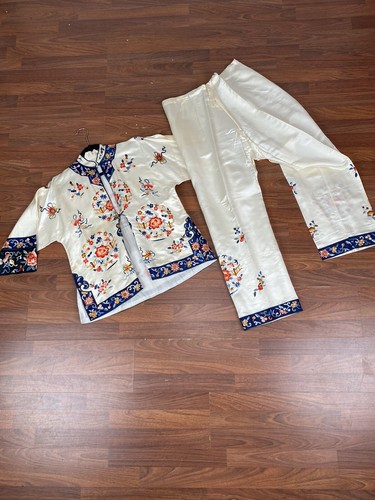 1930s Vintage Asian Chinese Silk 