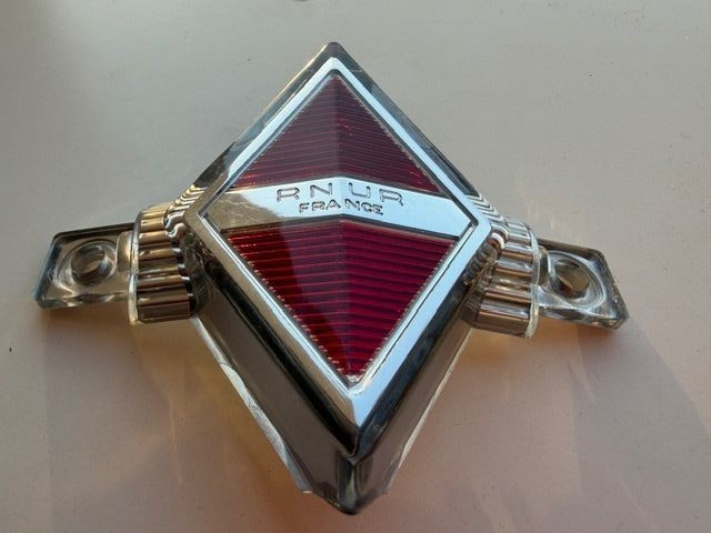 Monogramme losange de calandre RNUR pour Renault 4 CV d'époque
