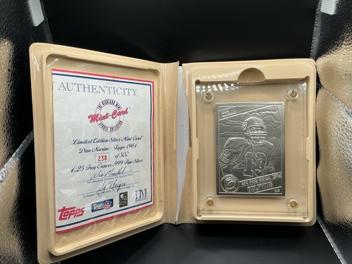 Dan Marino - The Highland Mint Silver Card /500