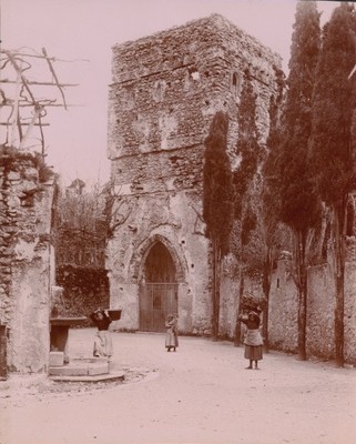 Foto Ravello Campania Italien, Turm, Brunnen, Frauen - 10574642