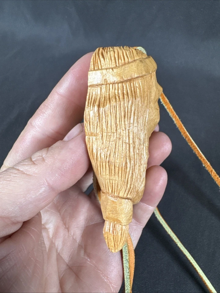 ✨ 复古美洲原住民印第安人头和羽毛手工雕刻木波洛领带 20 英寸✨ — 第 4/4 张图片