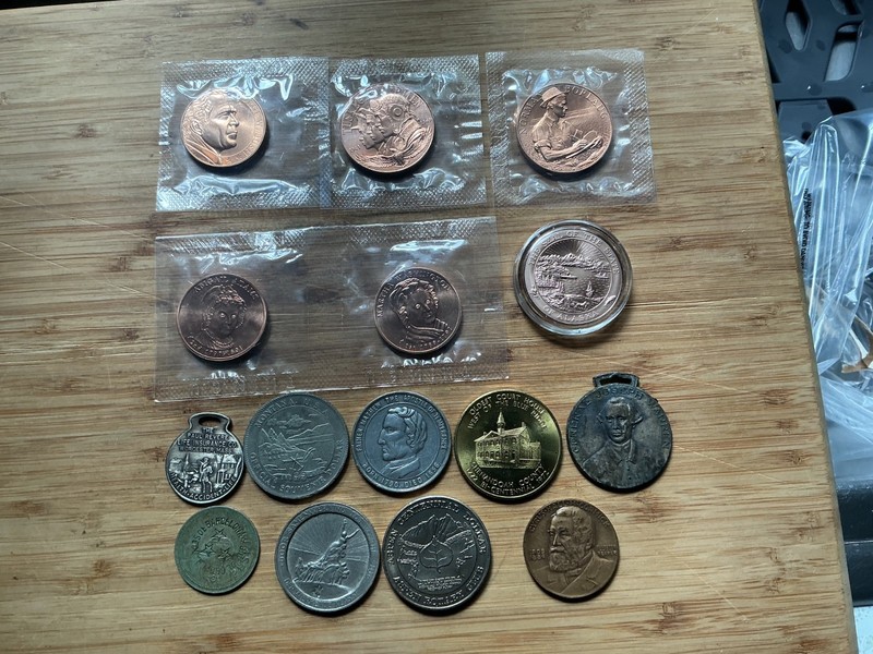 Lot Of 15 Misc. Mix Tokens + Misc. - Exonumia - Really Nice Vintage Pieces