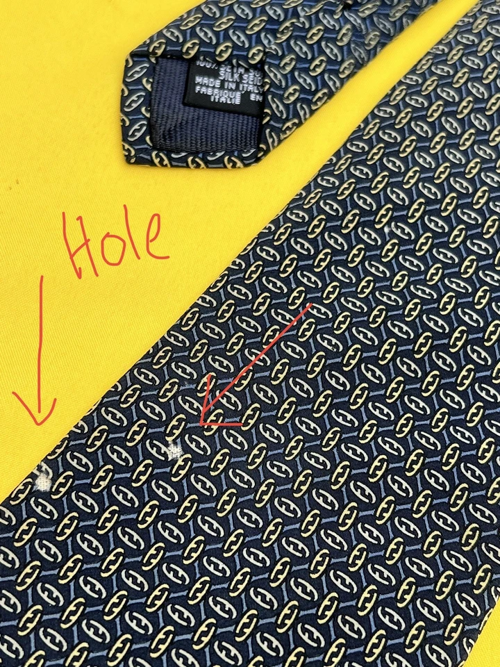 Auténtica corbata FENDI All Over FF diseño de red en azul marino 100 % seda Foto 4 de 4