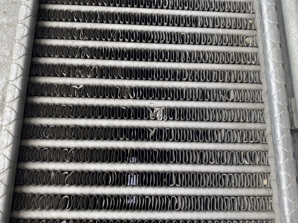 Intercooler turbo SUBARU Impreza Wrx 2002 2003 2004 2005 montaje superior fabricante original Foto 2 de 4