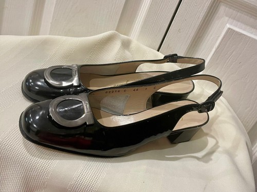 PREPPY CHIC SALVATORE FERRAGAMO LACKLEDER PUMPS MADE IN ITALY GRÖSSE 7 - Bild 18 von 19