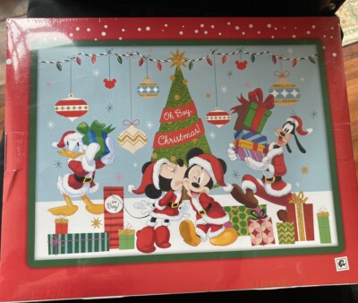 Disney Mickey Christmas Advent Calendar Holiday Activity! 32